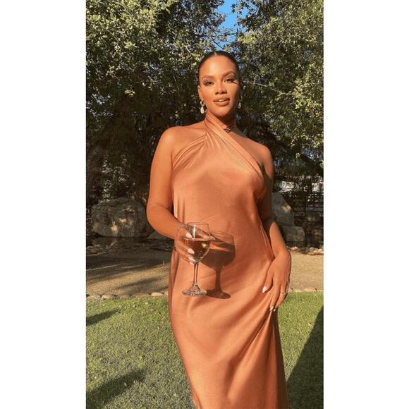 Show Me Your Mumu Jasmine Halter Maxi Dress in Copper Luxe Satin L NWT - Picture 2 of 11